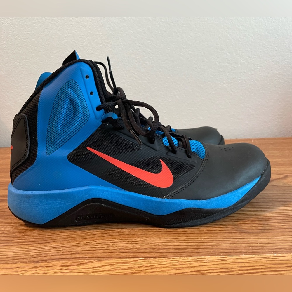 Nike Dual Fusion Bb Ii Basketball shoes